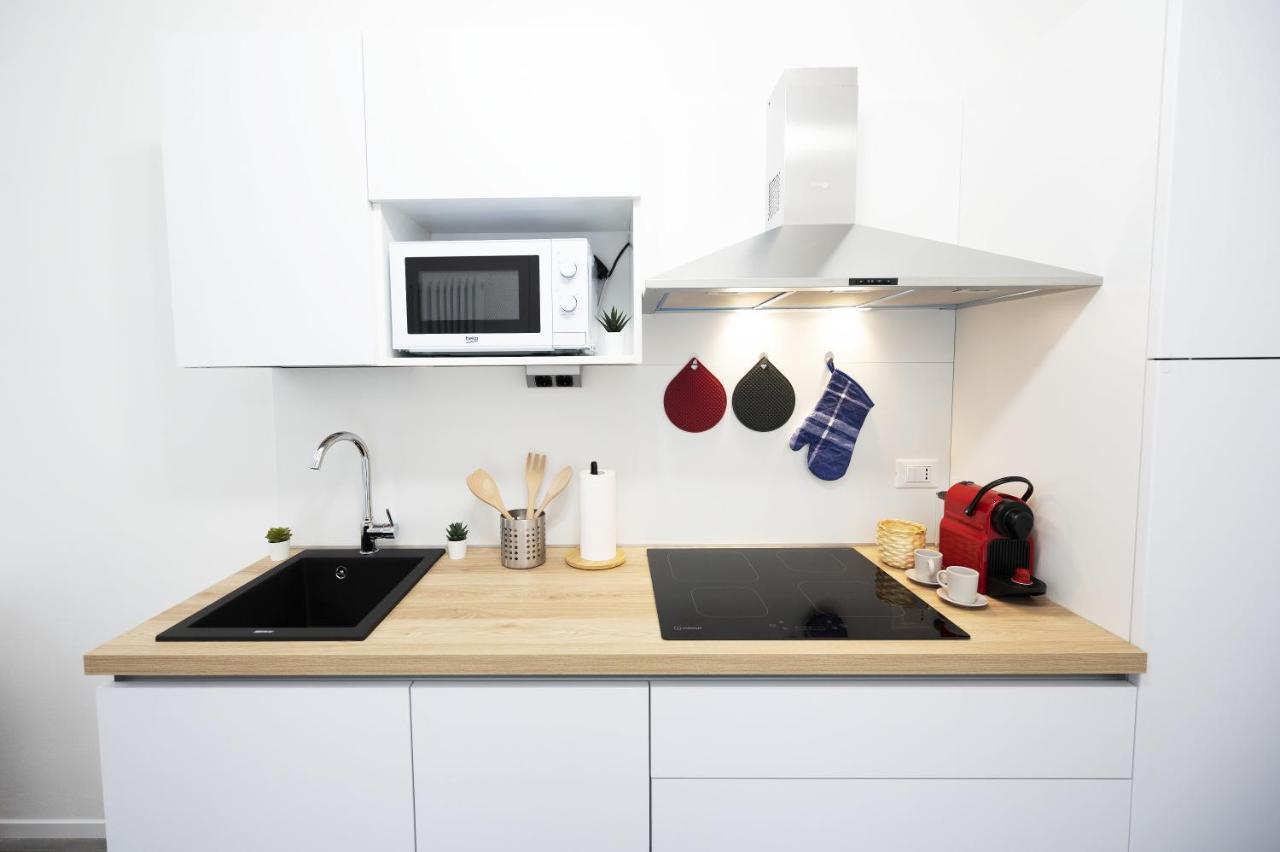 Getthekey Lenzi Suites Болонья Экстерьер фото