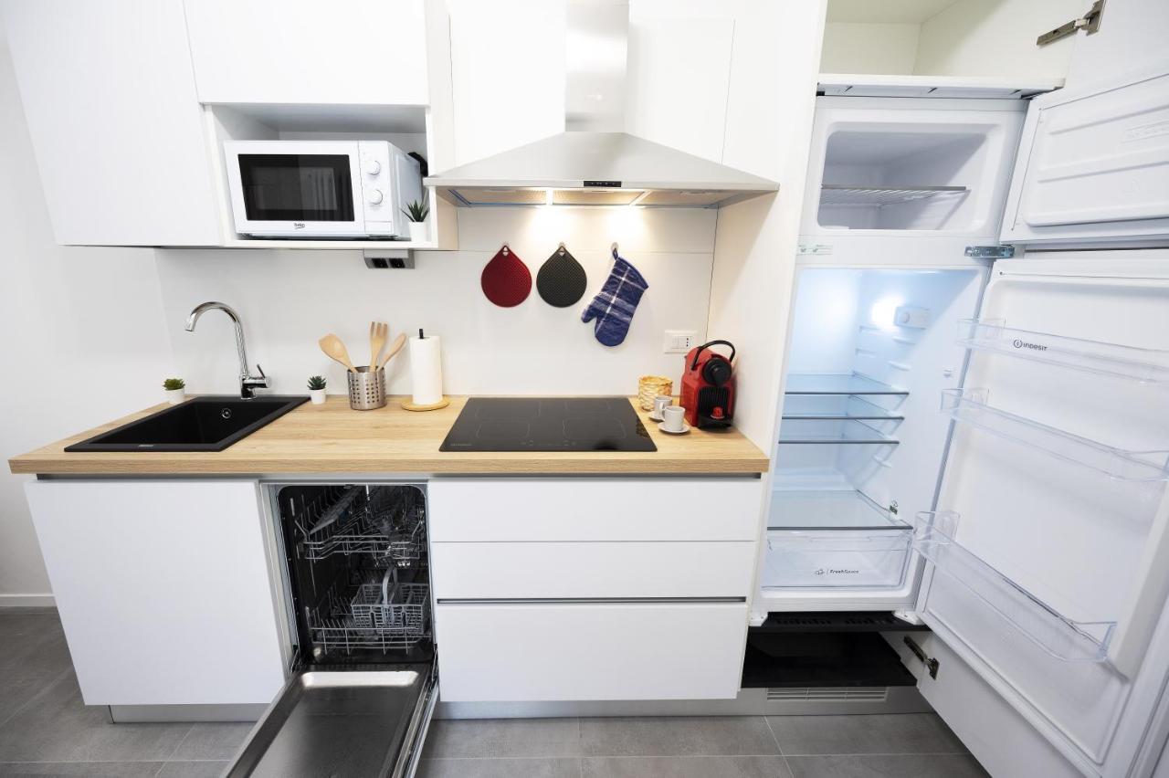 Getthekey Lenzi Suites Болонья Экстерьер фото