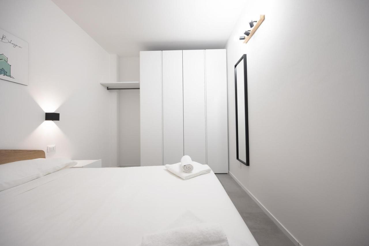Getthekey Lenzi Suites Болонья Экстерьер фото